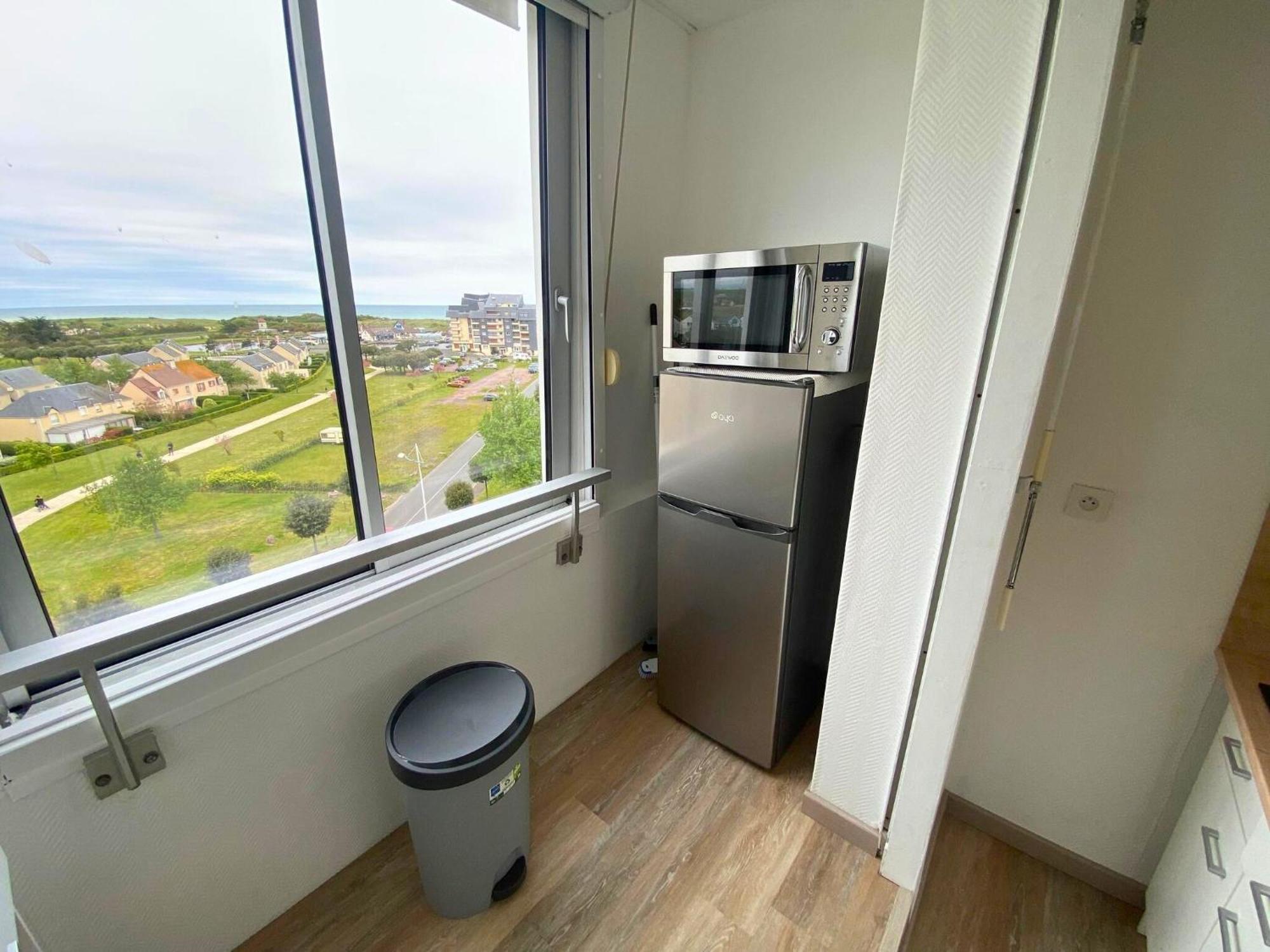 Ancre - Vue Sur Mer - Port Courseulles-Sur-Mer Exterior photo